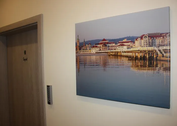 3 City アパート グディニャ