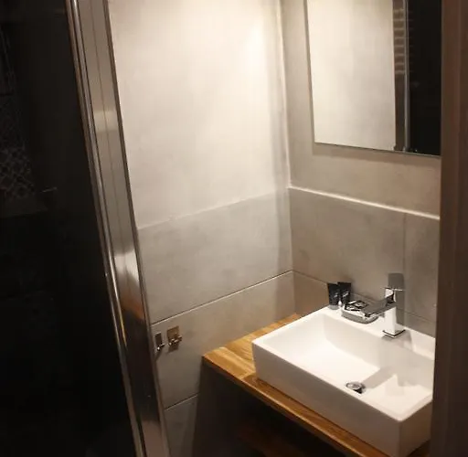 3 City * グディニャ