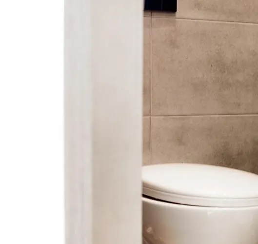 アパート 3 City *